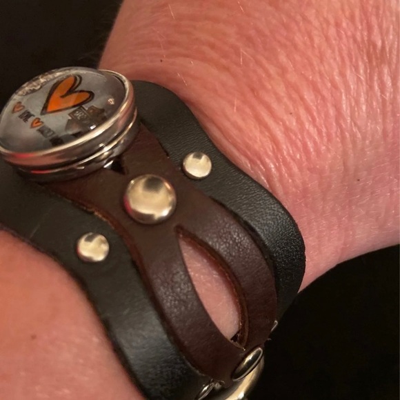 Harley Leather Stud Bracelets - Picture 2 of 7